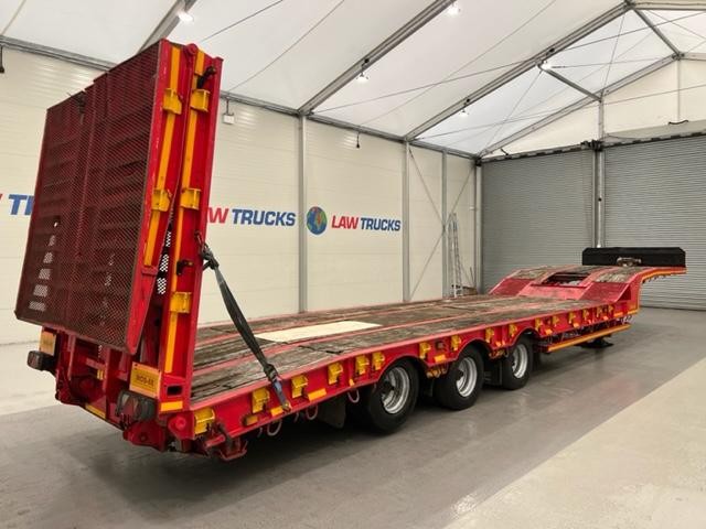 Montracon Tri Axle Stepframe Lowloader