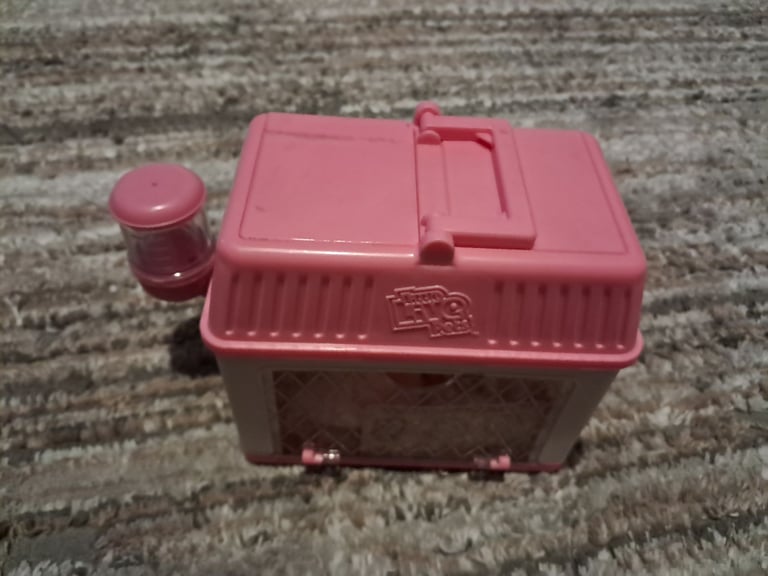image for Little Live Pets Mama Surprise S4 Minis Bunnies and interactive bunny