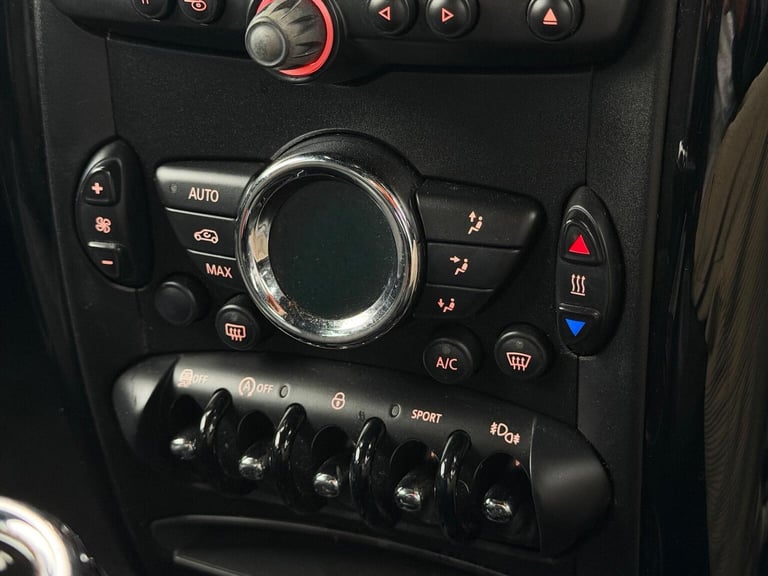 MINI COUNTRYMAN 1.6 Cooper D Euro 5 (s/s) 5dr 2014