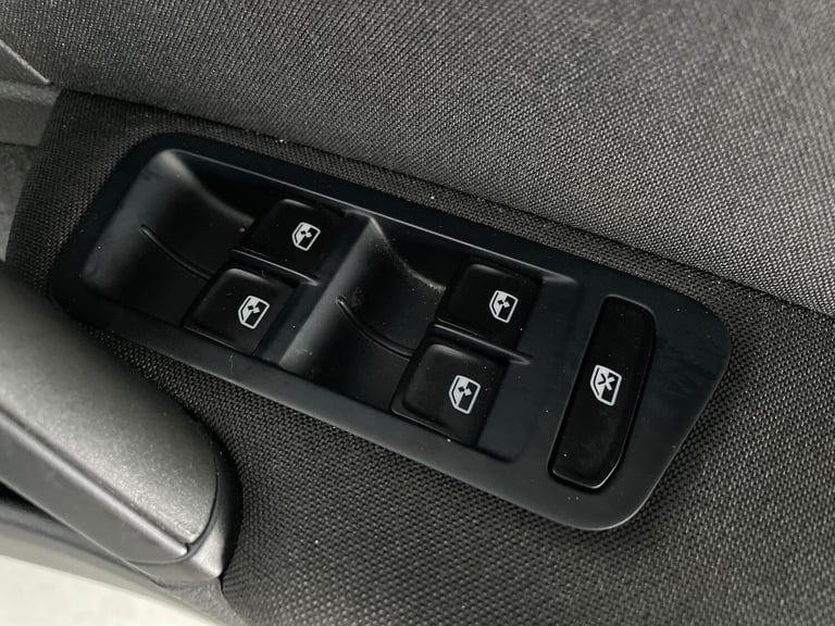 2018 Volkswagen Golf 1.6 TDI S 5dr HATCHBACK DIESEL Manual