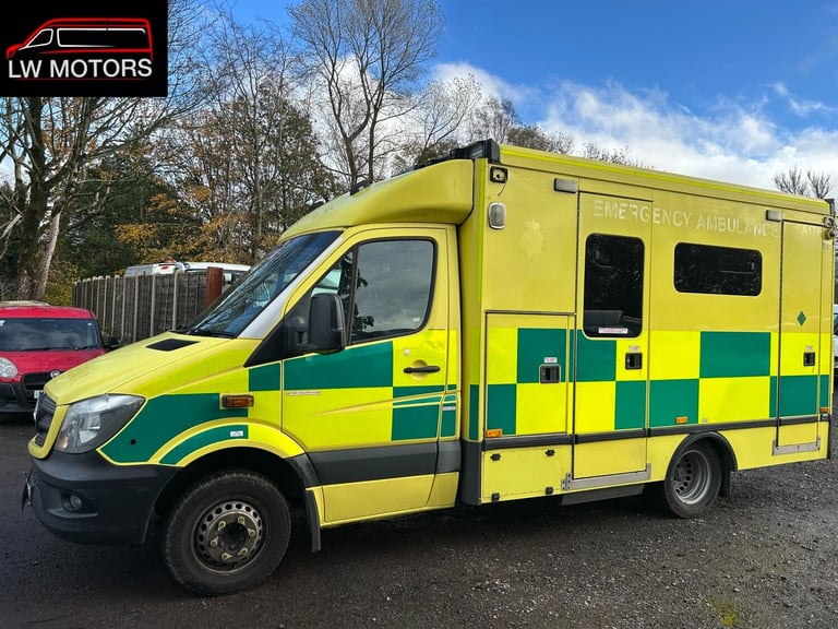 MERCEDES BENZ SPRINTER 519 CDI DIRECT EX AMBULANCE SERIVICS 2017 17 REG EURO 6