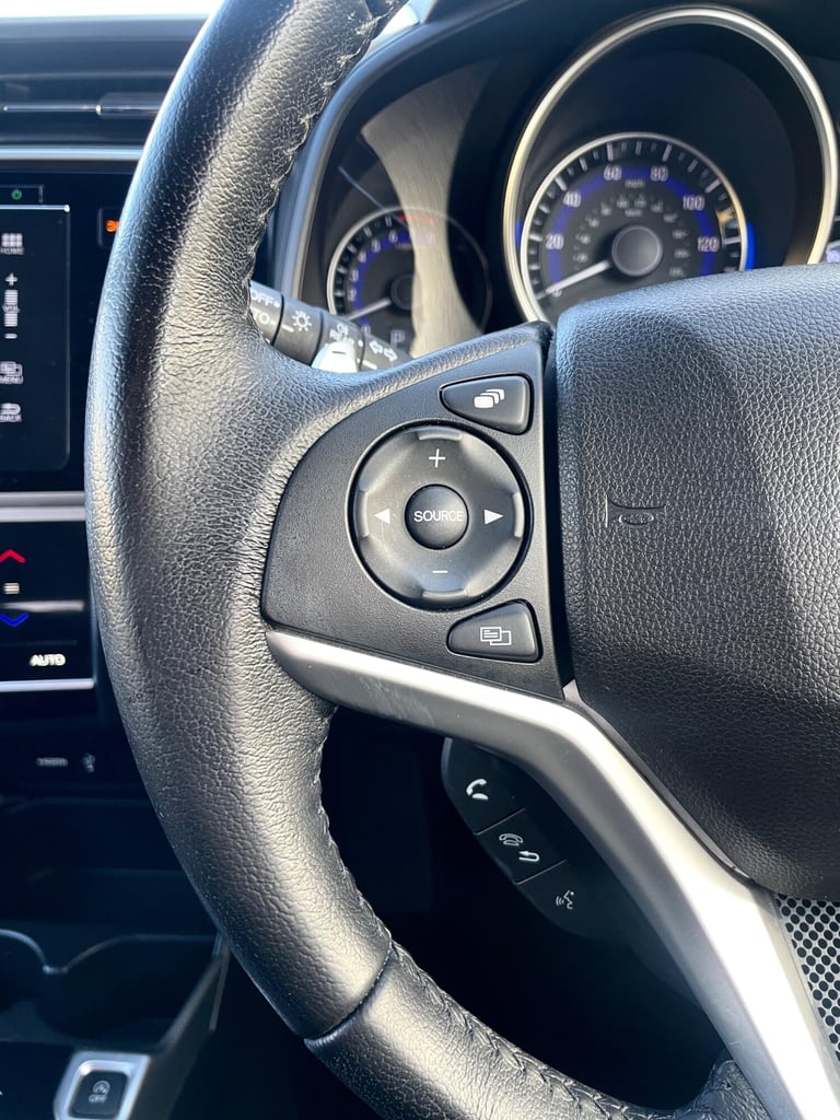 2016 Honda Jazz 1.3 EX Navi 5dr CVT HATCHBACK PETROL Automatic