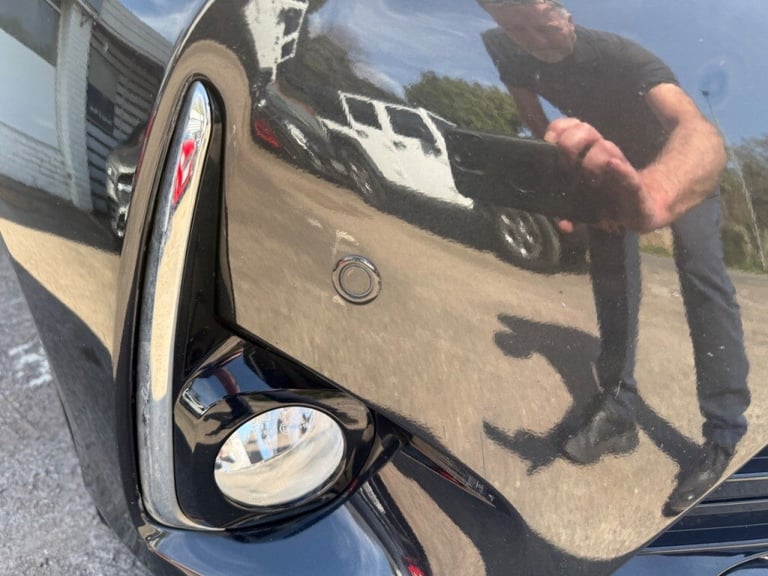 Toyota Yaris 1.5 Hybrid Icon Tech 5dr CVT -NAV - PARKING SENSORS - REAR CAMERA