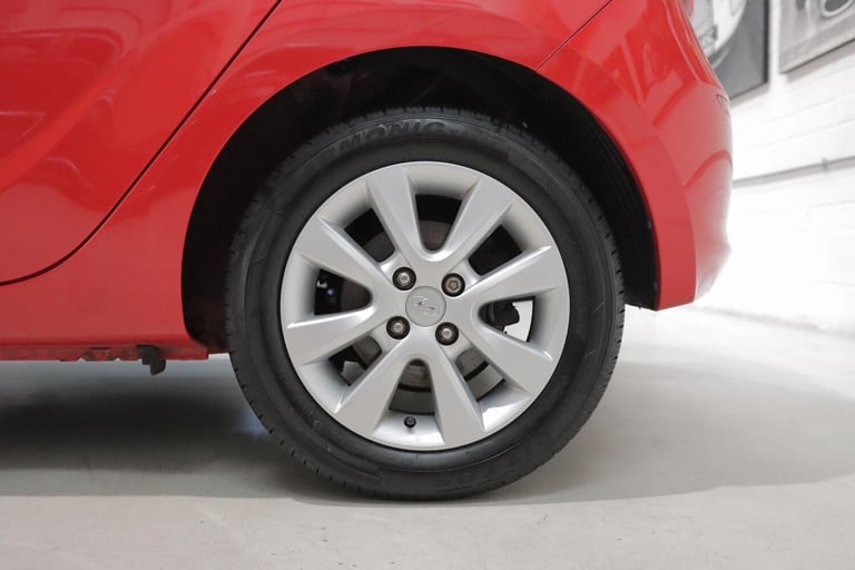 2013 Hyundai i20 1.2 Active Euro 5 5dr HATCHBACK Petrol Manual