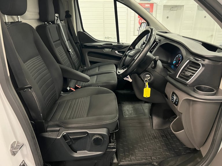 2021 Ford Transit Custom 300 LIMITED 2.0TDCI ECOBLUE 130PS LWB VAN (EURO 6) PANEL VAN Diesel Manual