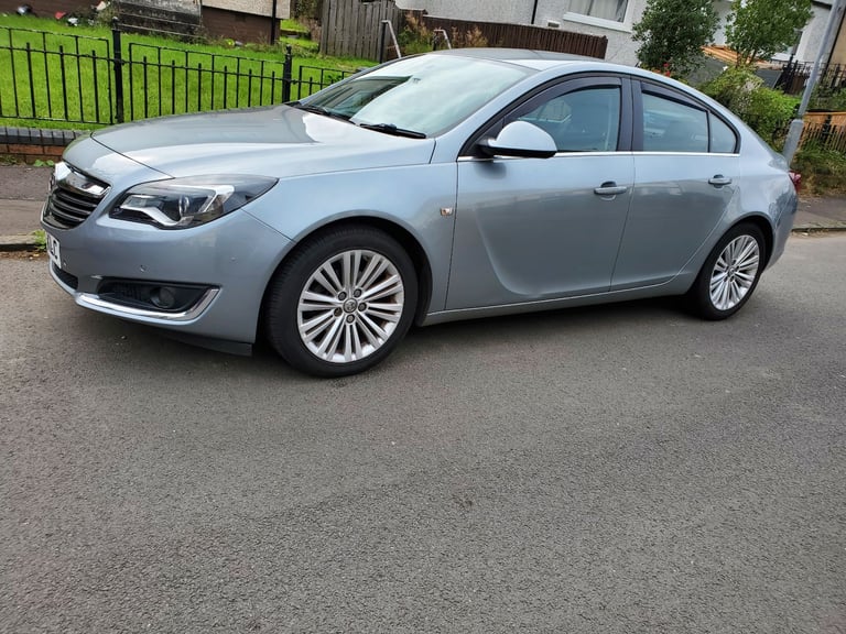 Vauxhall insignia 