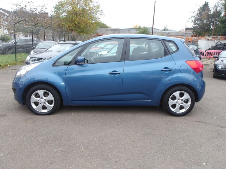 2013 Kia Venga 1.6 2 Auto Euro 5 5dr HATCHBACK Petrol Automatic