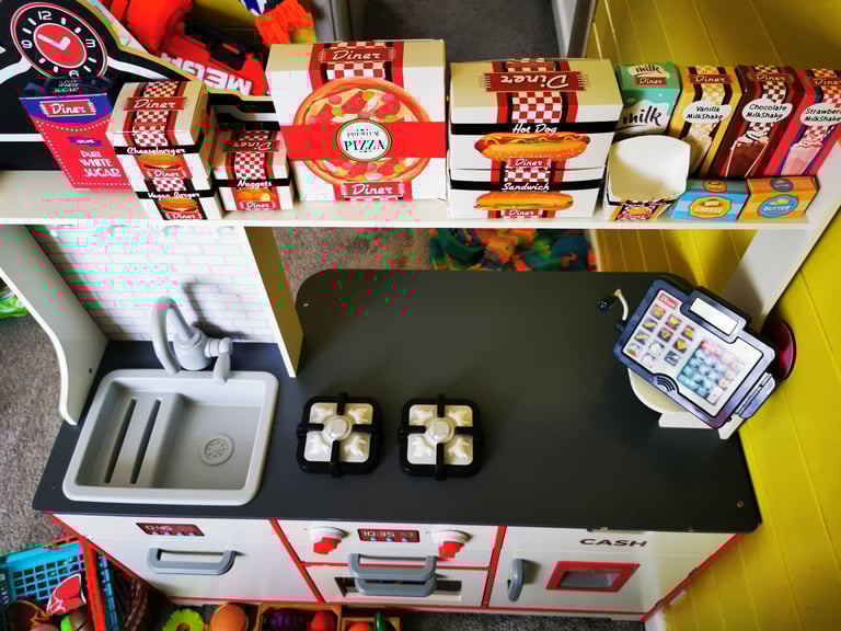 Jupiter Workshop American Wooden Diner Set