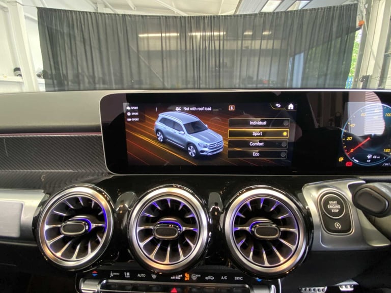 2022 Mercedes-Benz GLB 200 AMG Line Premium 5dr 7G-Tronic Estate Petrol Automatic