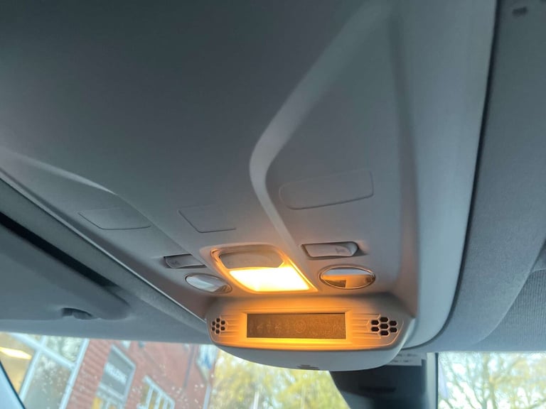 2019 Vauxhall Combo Life 1.2 Turbo Design XL 5dr MPV PETROL Manual