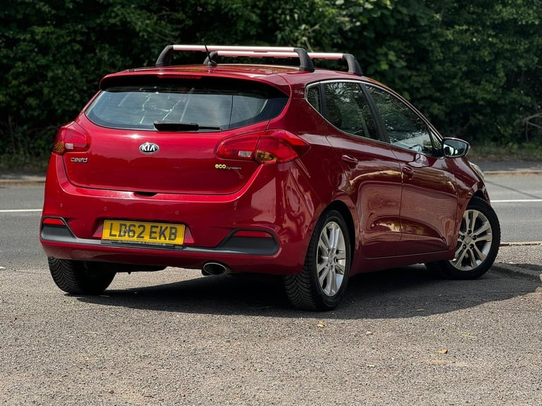 KIA CEED 1.6 CRDi 2 EcoDynamics 5dr Tax £20 Super condition Recent major service
