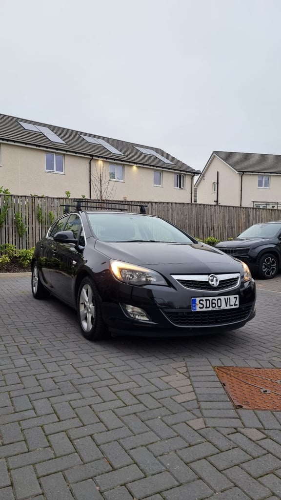 image for Vauxhall, ASTRA, Hatchback, 2010, Manual, 1686 (cc), 5 doors