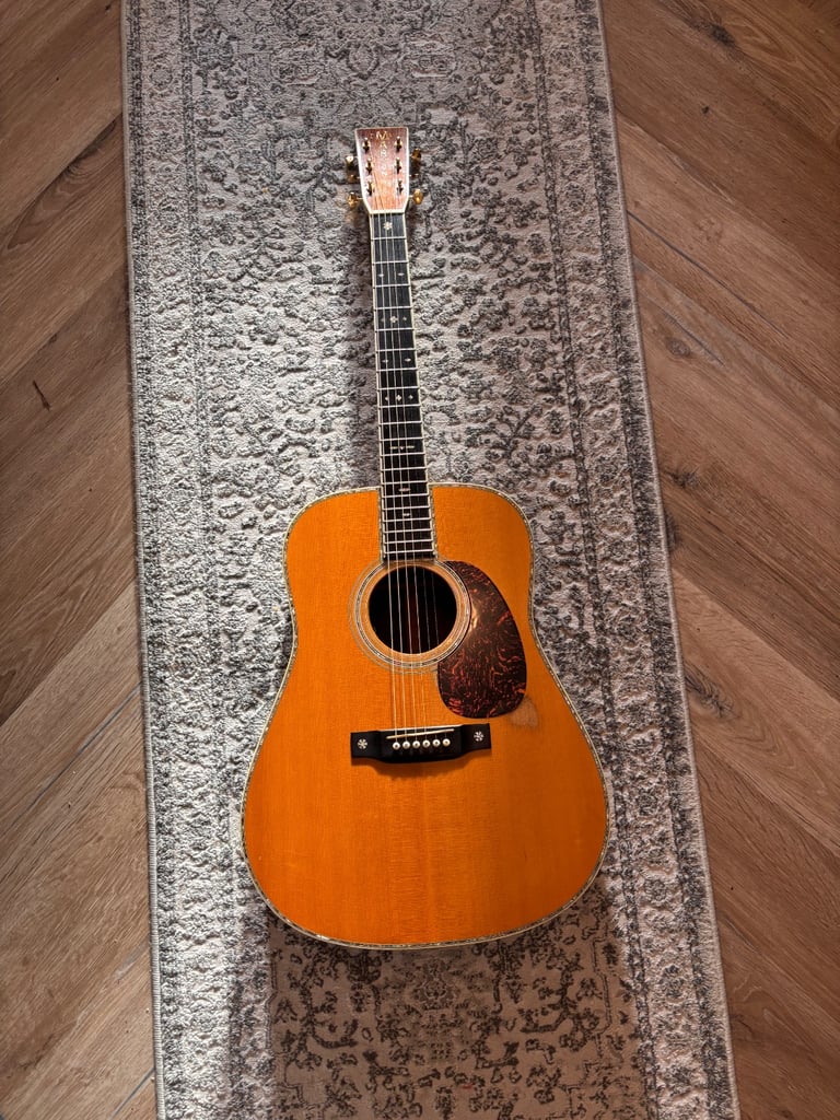 TRADES - Martin D42 (2002)