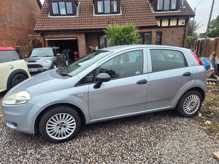 Fiat, GRANDE PUNTO, Hatchback, 2007, Manual, 1242 (cc), 5 doors