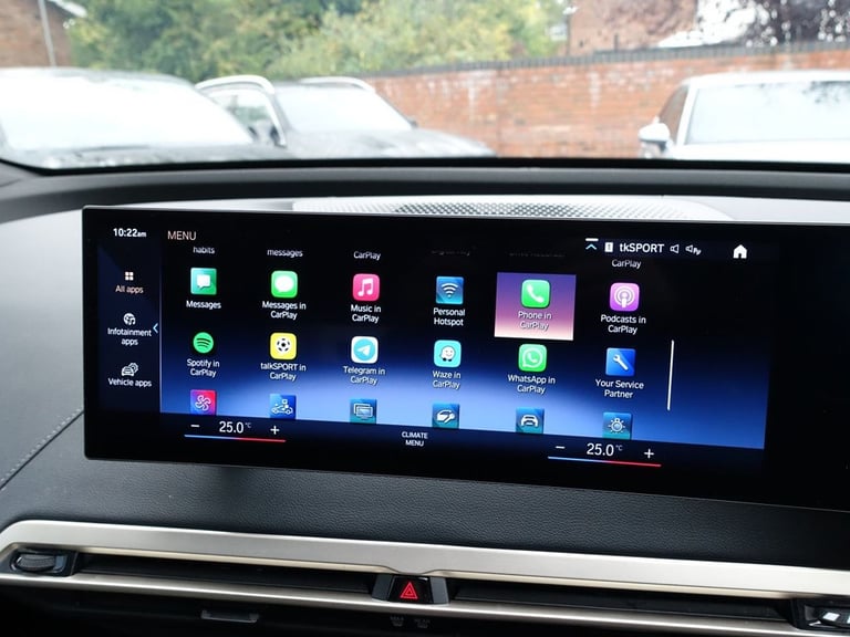 2021 BMW iX 40 76.6kWh Sport SUV 5dr Electric Auto xDrive (326 ps) ESTATE ELECTRIC Automatic