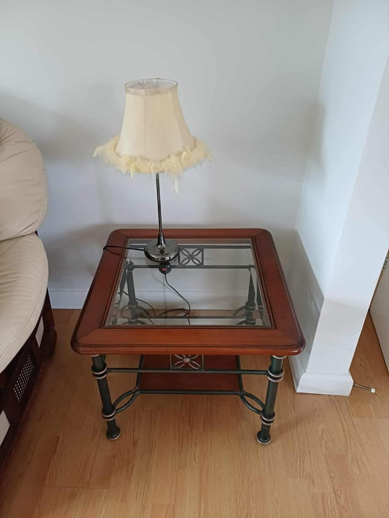 Small side table with a lamp (can be taken together or separately)