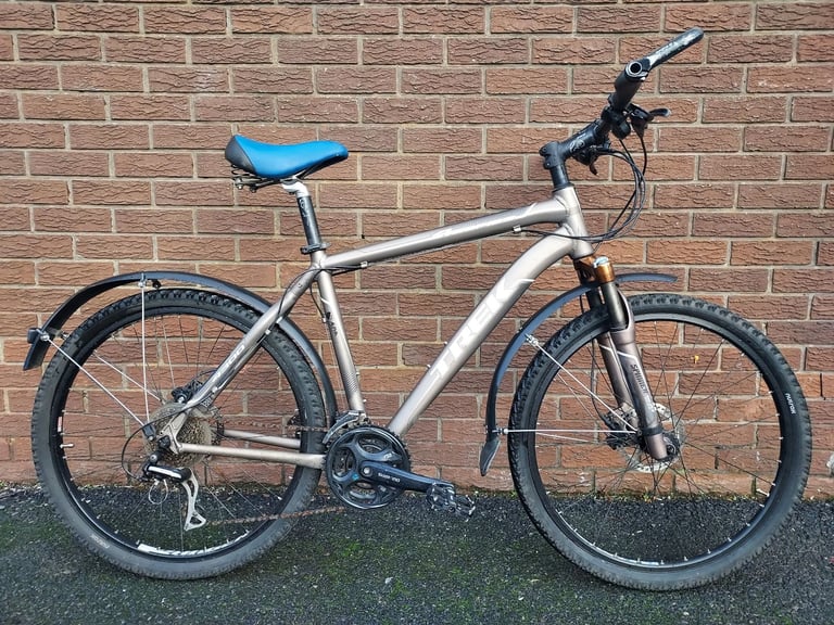 TREK 4300 MOUNTAIN BIKE - RBK 3781