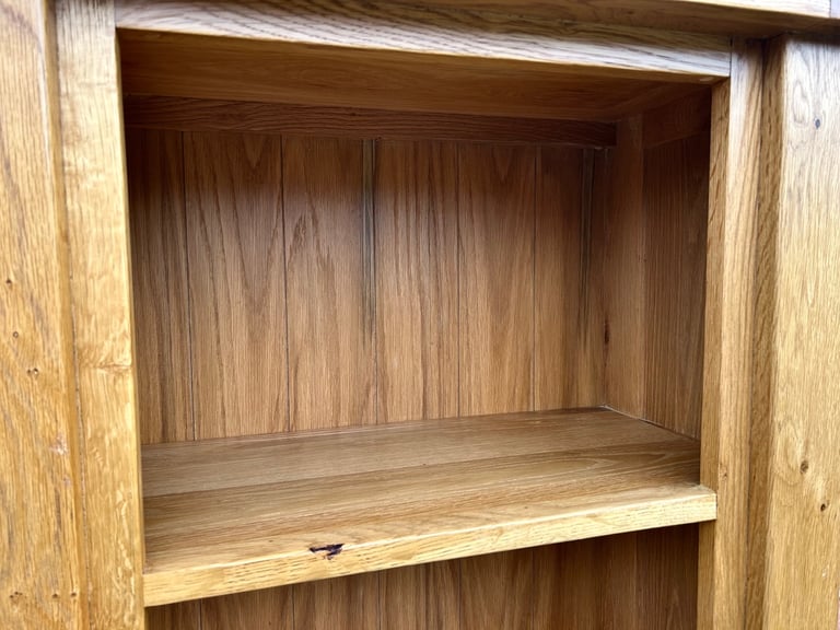 Rustic Solid Oak Tall Bookcase - Great Condition 