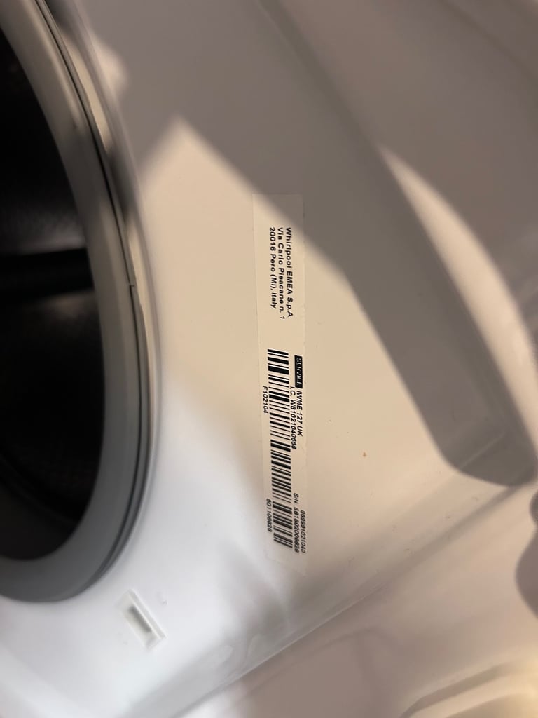 PENDING COLLECTION FREE indesit integrated washing machine 