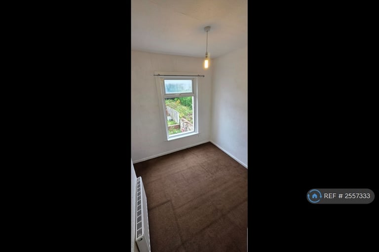 2 bedroom house in Church Street, Westhoughton, Bolton, BL5 (2 bed) (#2557333)