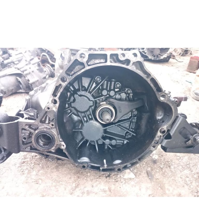 Toyota avensis 2015 2litre D4D 6 Speed gearbox 