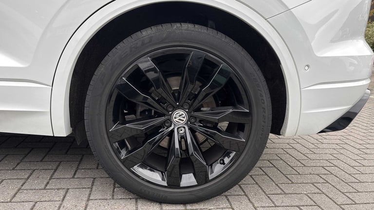 2023 Volkswagen Touareg 3.0 V6 TDI 4Motion 286 Black Edition 5dr Tip Auto SUV Diesel Automatic