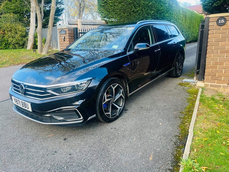Volkswagen, PASSAT, Estate, 2021, Semi-Auto, 1395 (cc), 5 doors