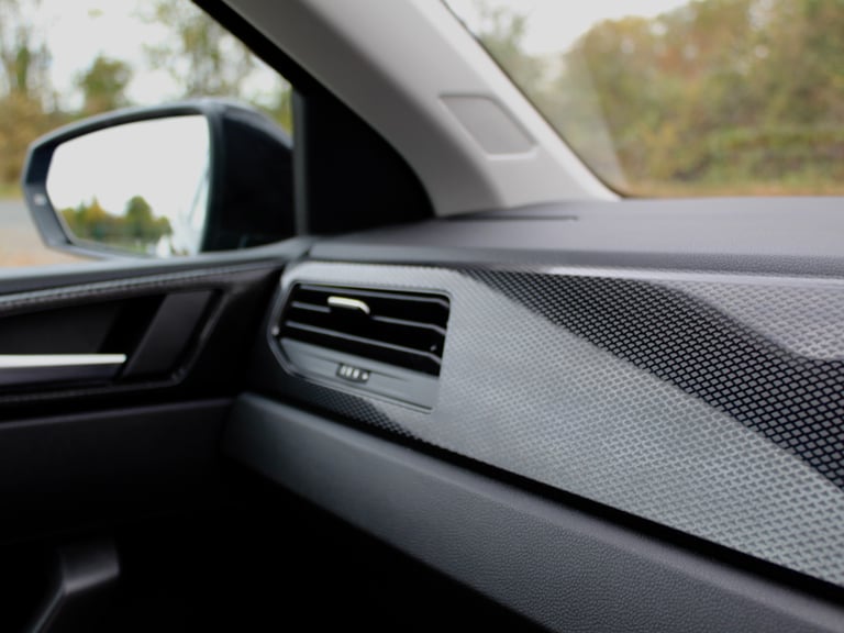 Volkswagen, POLO, Hatchback, 2024, Semi-Auto, 999 (cc), 5 doors
