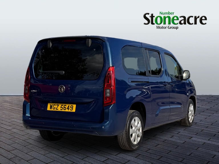 2022 Vauxhall Combo Life 1.5 Turbo D SE XL MPV 5dr Diesel Manual 6Spd Euro 6 (s/s) (7 Seat) (100 ...