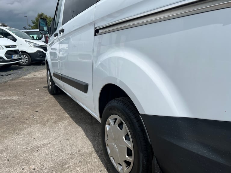 2017 Ford Transit Custom 2.0 TDCi 130ps High Roof Kombi Trend Van MPV Diesel Manual
