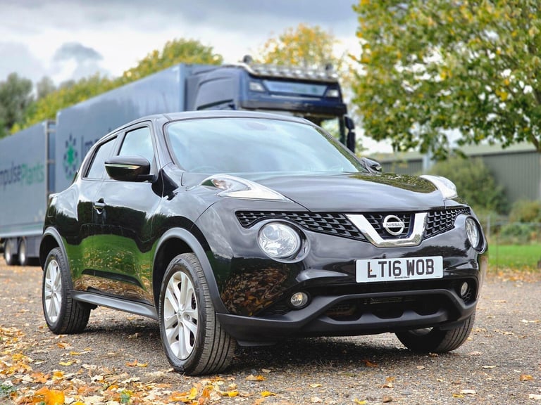2016 Nissan Juke 1.6 N-Connecta XTRON Euro 6 5dr HATCHBACK Petrol Automatic