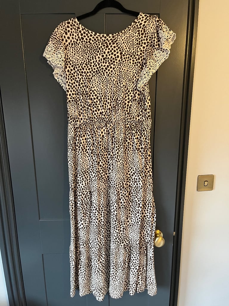 Cute leopard Dress