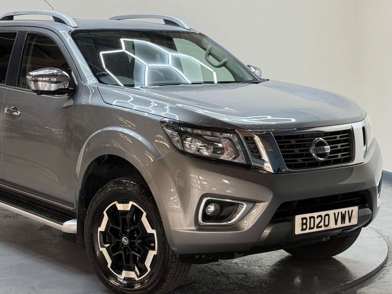 2020 Nissan Navara Double Cab Pick Up Tekna 2.3dCi 190 TT 4WD Auto PICK UP DIESEL Automatic