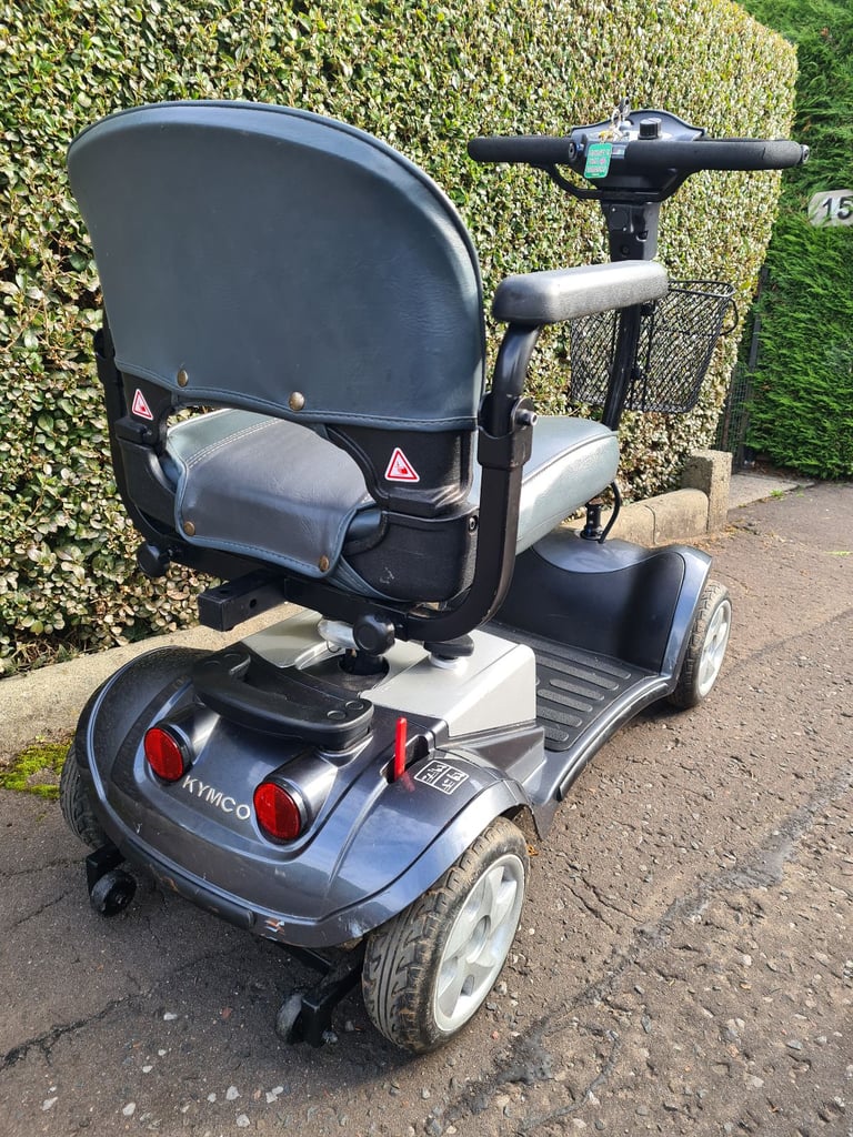 Kymco midi mobility scooter good condition can deliver today 