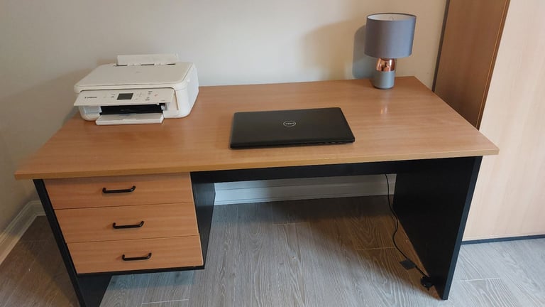 Desk for home or office 
