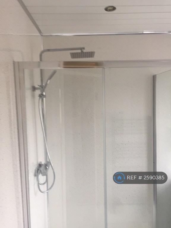 2 bedroom flat in Four Pounds Avenue, Coventry, CV5 (2 bed) (#2590385)