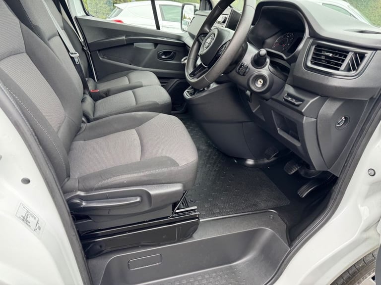2023 Nissan Primastar 2.0 dCi 28 Acenta Panel Van 5dr Diesel Manual L1 Euro 6 (s/s) (110 ps) PANE...