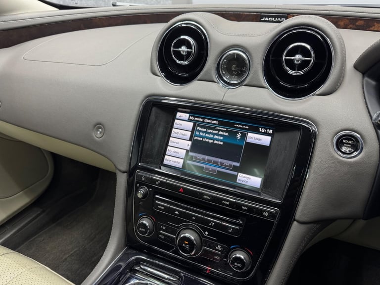 2014 Jaguar XJ 3.0d V6 Premium Luxury Auto Euro 5 (s/s) 4dr SALOON Diesel Automatic