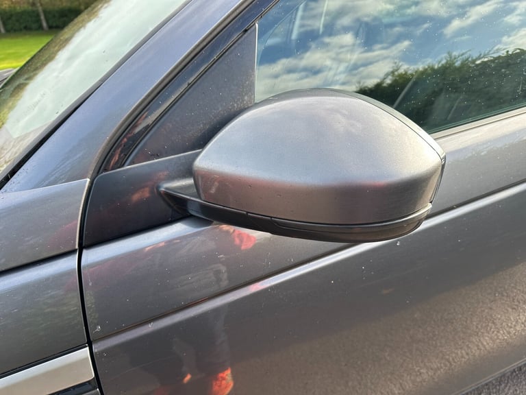 2015 Land Rover Discovery Sport 2.0 TD4 180 HSE 5dr Auto ESTATE Diesel Automatic