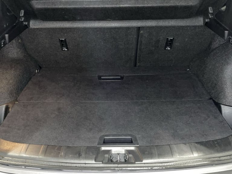 2019 Nissan Qashqai 1.5 dCi N-Connecta SUV 5dr Diesel Manual Euro 6 (s/s) (115 ps) HATCHBACK Dies...