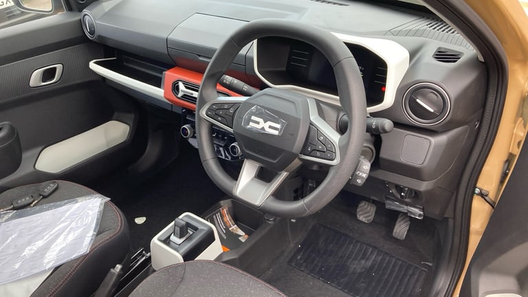 2025 Dacia Spring 27kWh Expression 65 48kW 5dr Auto Electric Hatchback Hatchback Electric Automatic