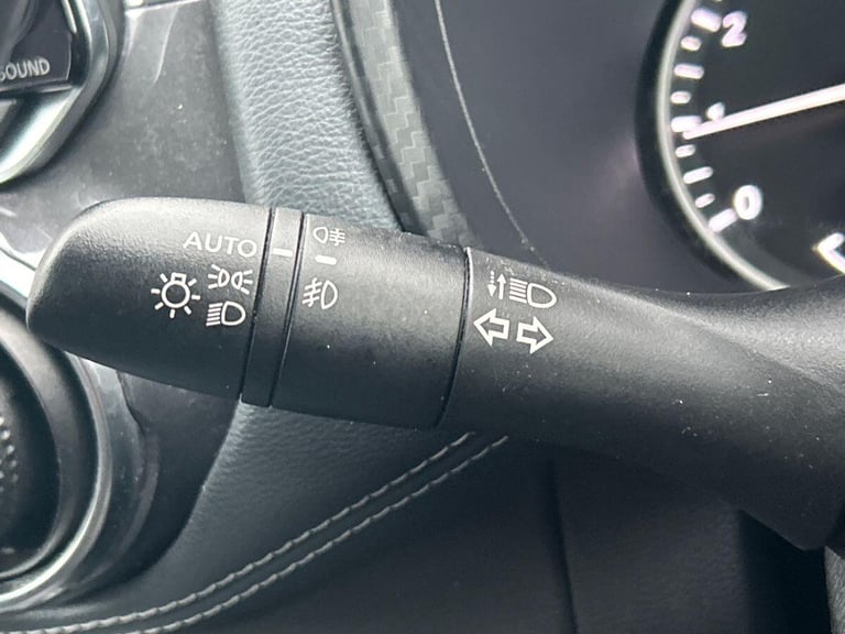 2019 Nissan Juke 1.0 DIG-T N-Connecta SUV 5dr Petrol Manual Euro 6 (s/s) (117 ps) SUV PETROL Manual