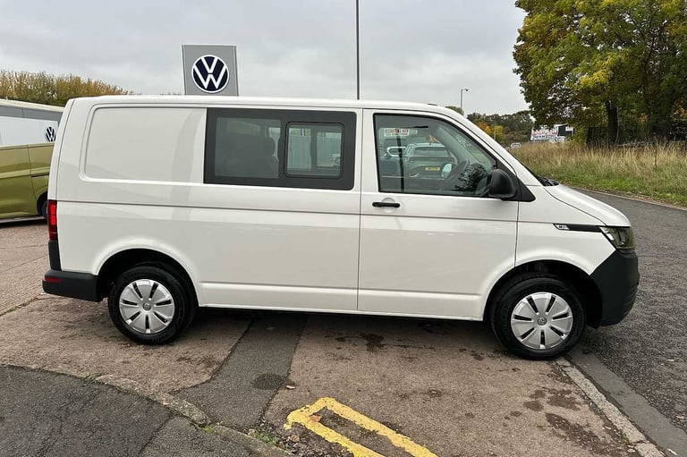 2024 Volkswagen Transporter 2.0 TDI 110 Startline Kombi Van Combi Van Diesel Manual