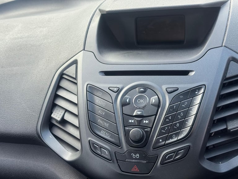 2015 Ford Ecosport 1.0T EcoBoost Zetec 2WD Euro 6 (s/s) 5dr HATCHBACK Petrol Manual