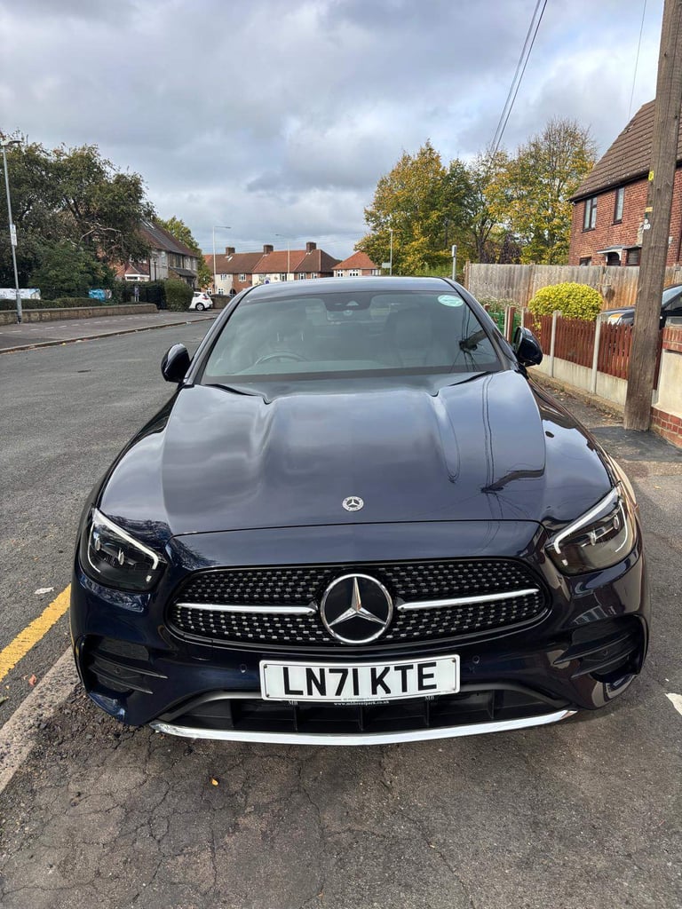 Mercedes-Benz E300e 2.0 AMG Line