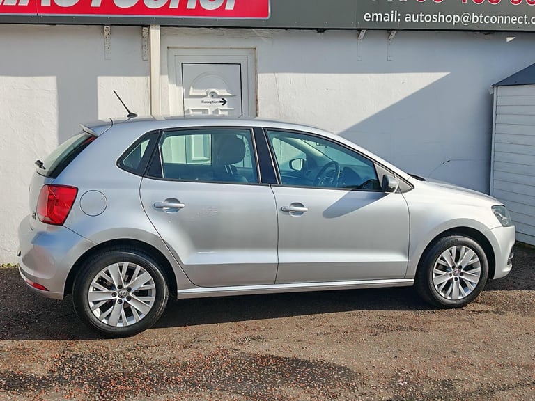 2015 Volkswagen Polo 1.2 TSI SE 5dr HATCHBACK PETROL Manual