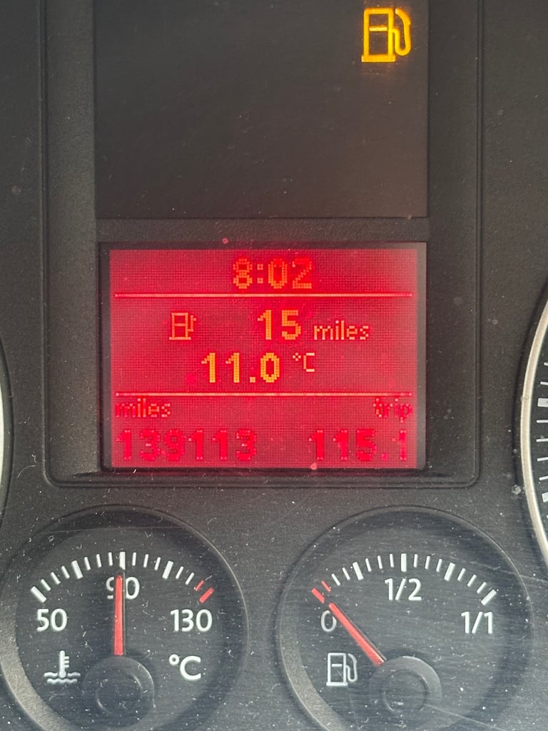 Volkswagen, GOLF, Hatchback, 2004, Manual, 1968 (cc), 3 doors