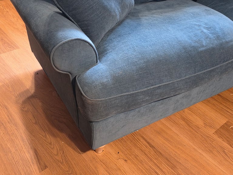 4 seater sofa teal only 5 months old 