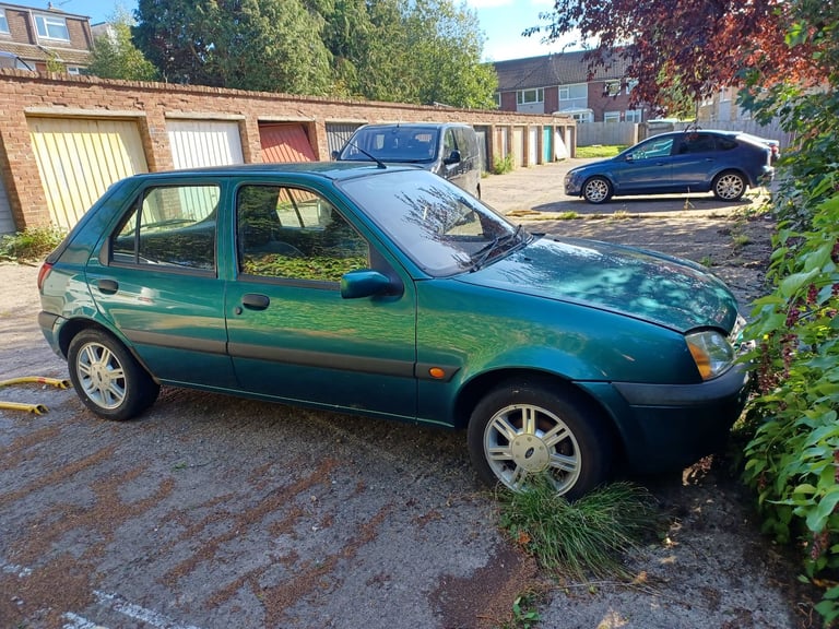 Ford, FIESTA, Hatchback, 2000, Manual, 1388 (cc), 5 doors