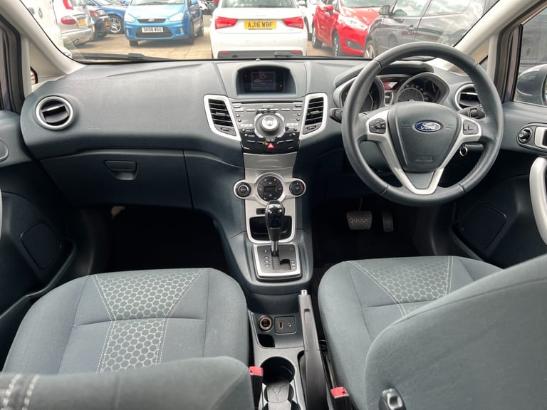 2012 Ford Fiesta 1.4 Titanium 5dr Auto HATCHBACK Petrol Automatic